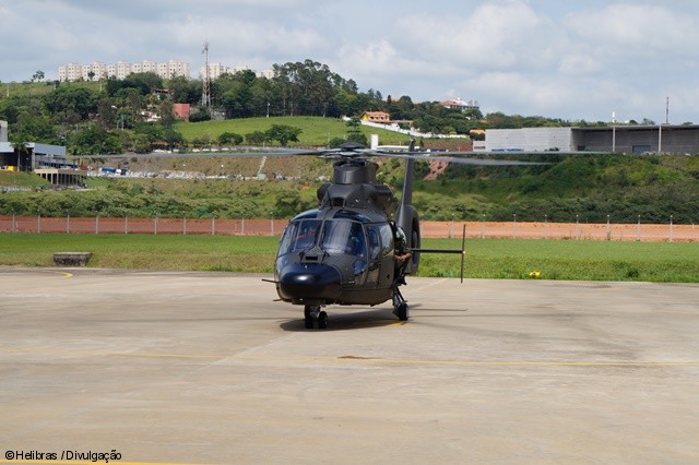 Helibras entrega dois helicópteros modernizados ao Exército