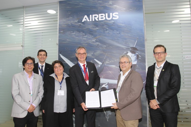 Airbus renova parceria com USP de São Carlos